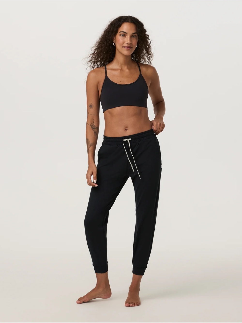 Vuori Performance Jogger in Black Heather